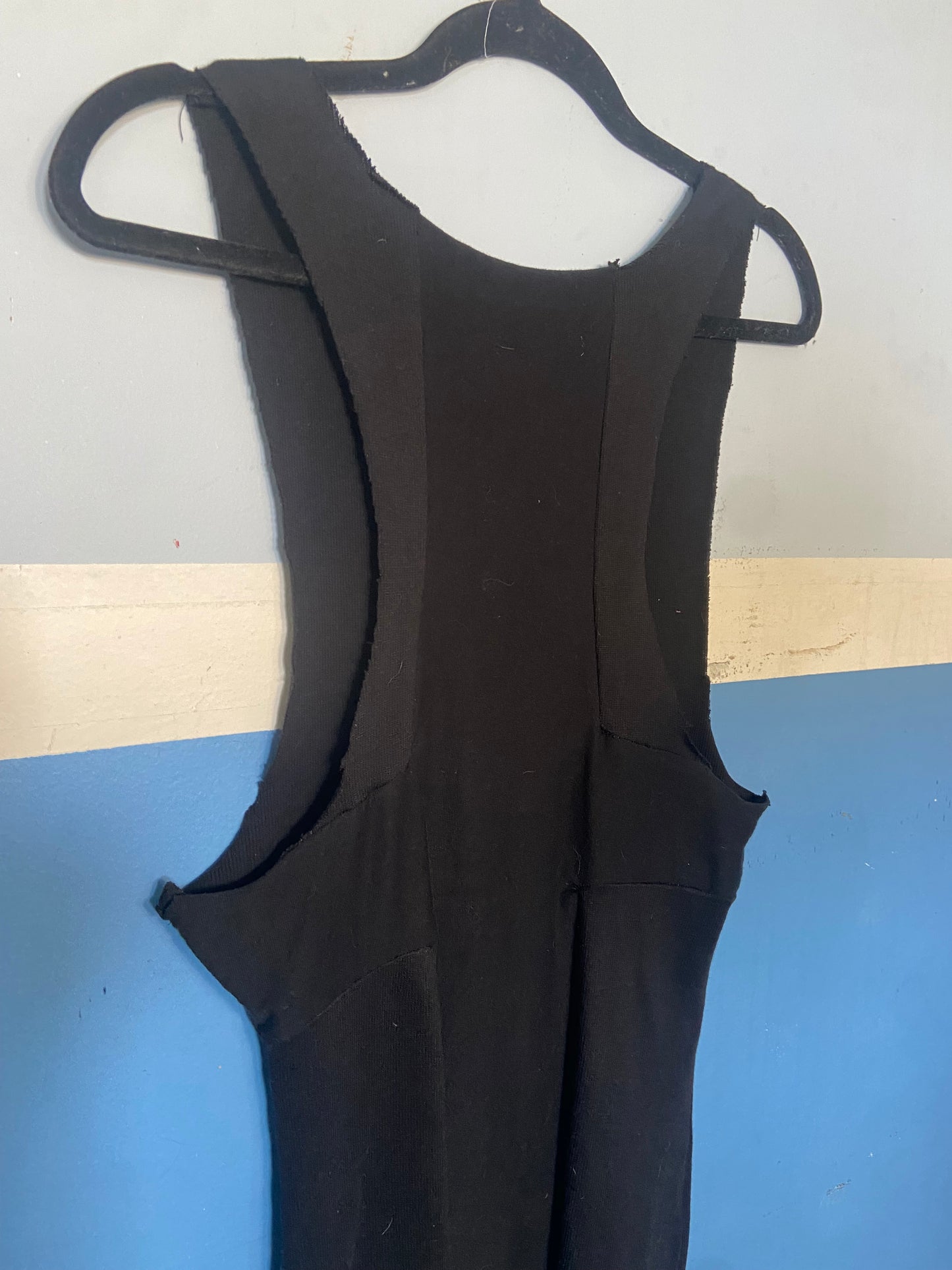 CROSS TANK