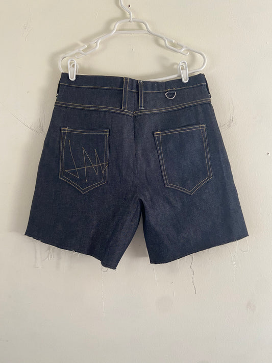 CARPENTER SHORT